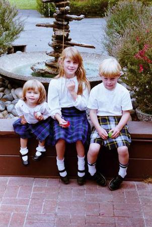 Photo: Kirsten, Heather, and Dana Smith